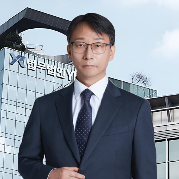 부장검사 출신 천기홍 대표변호사